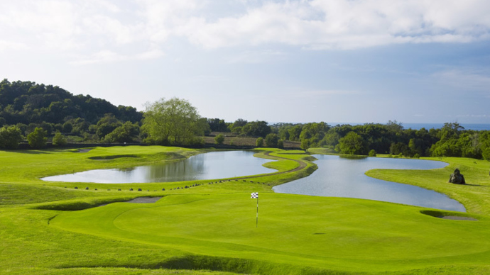 Portugal golf courses - Batalha Golf Club - Photo 9